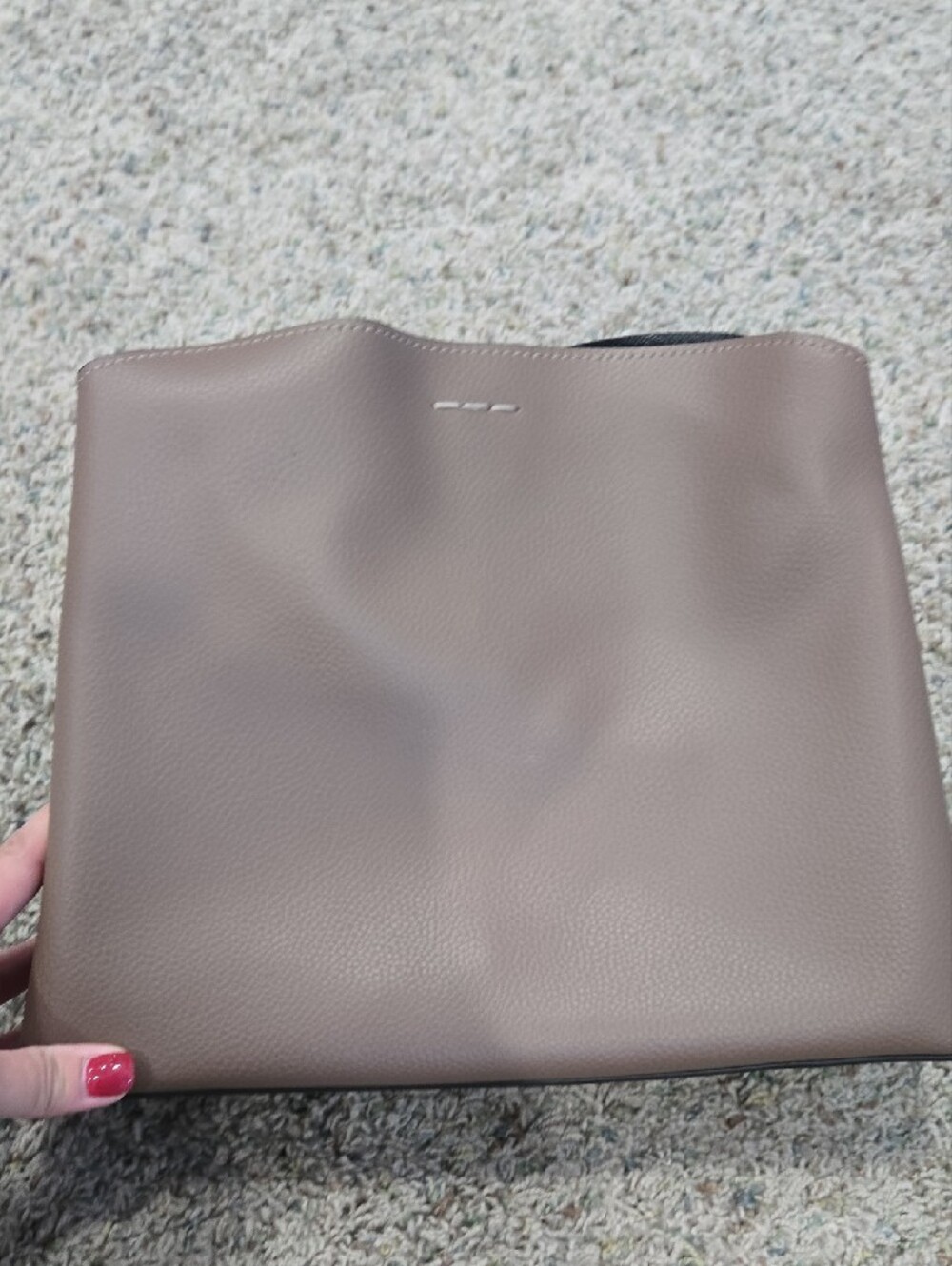 Coach Pebbled Leather Shoulder Bag in Taupe with Gold Turnlock - Picture 3 of 12